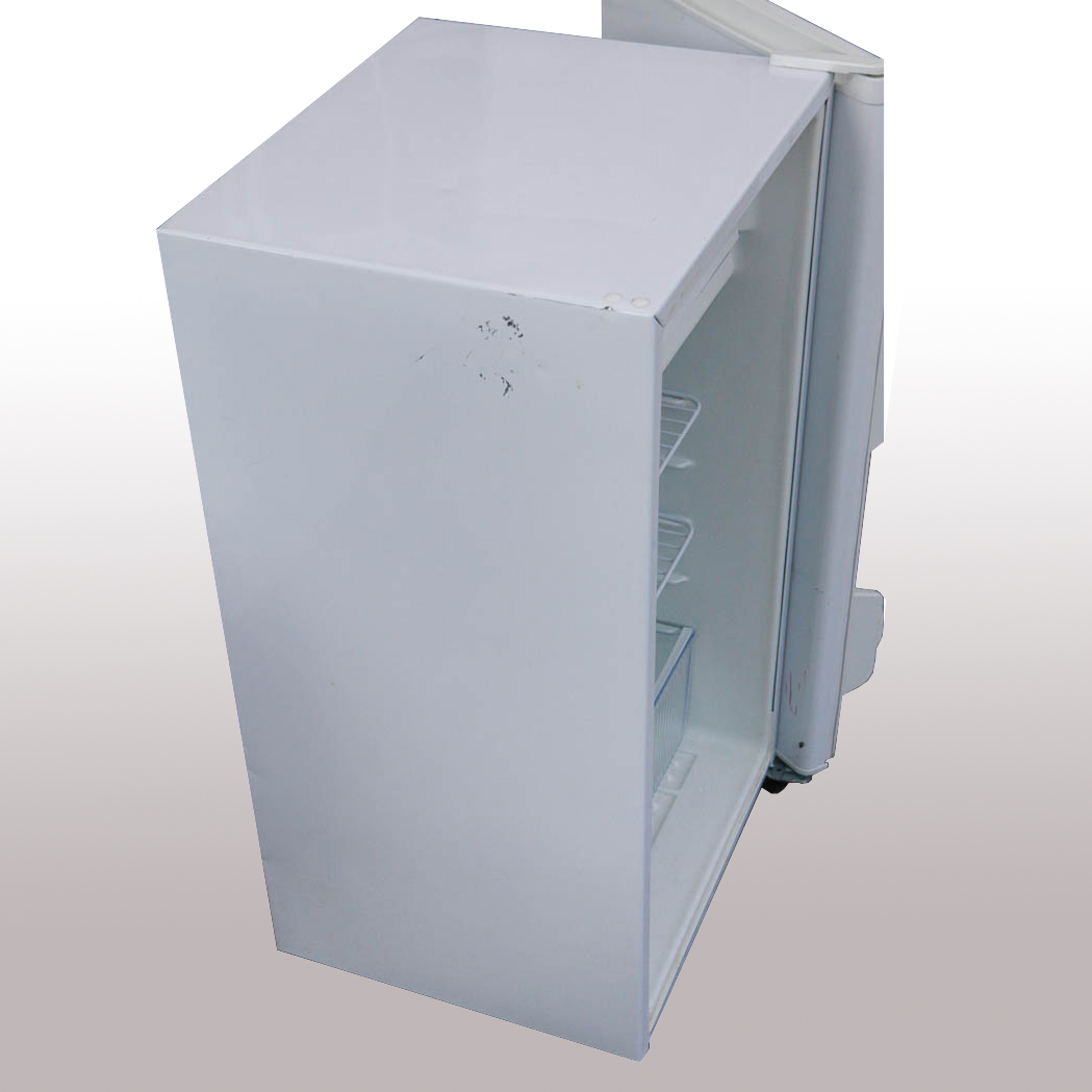 Sanyo Mini Refrigerator