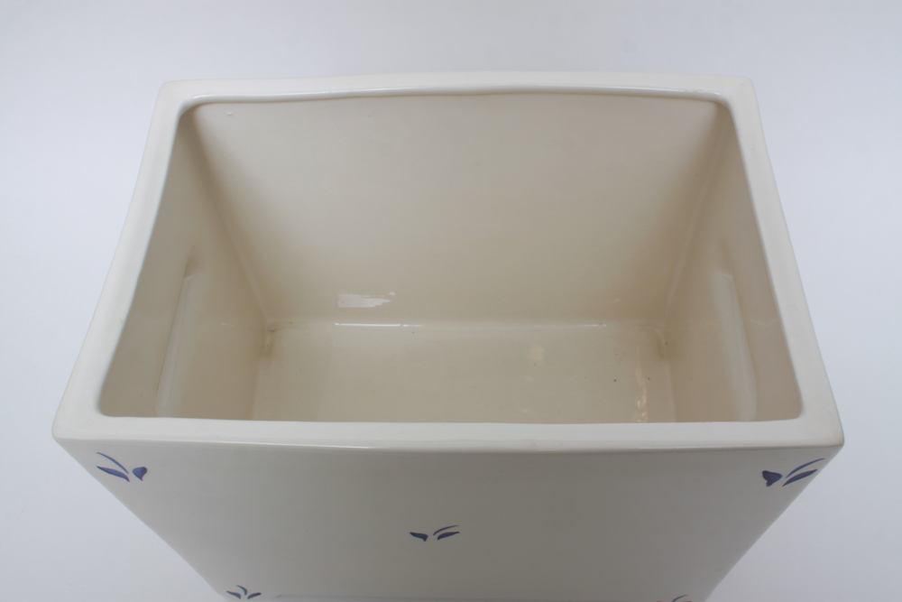 Jay Willfred Le Pain Ceramic Bread Box with Lid