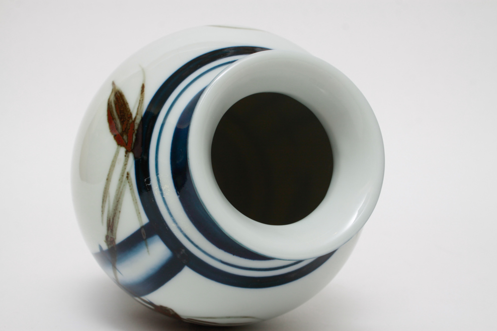 Modern East Asian Vase