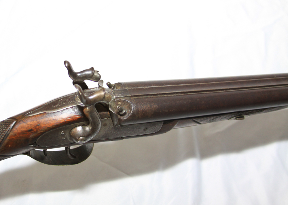 Double Barrel Black Powder Shotgun with Powder Horn