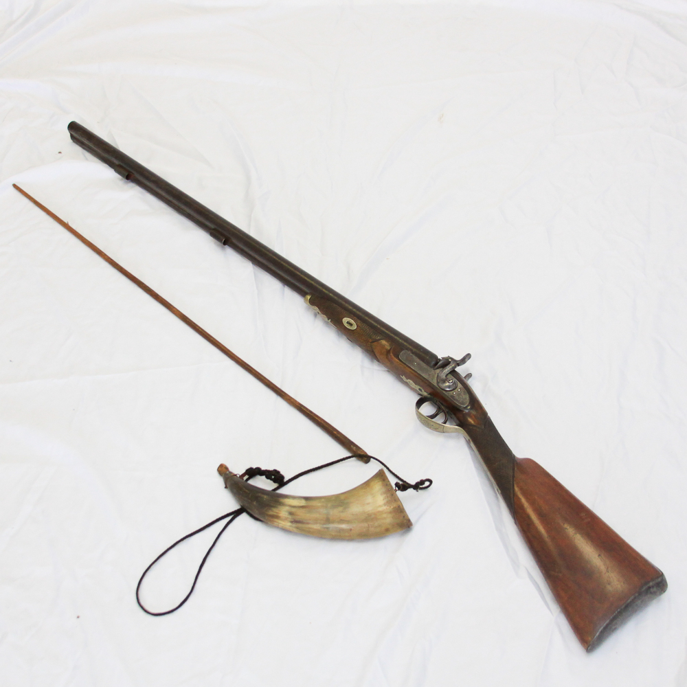 Double Barrel Black Powder Shotgun with Powder Horn