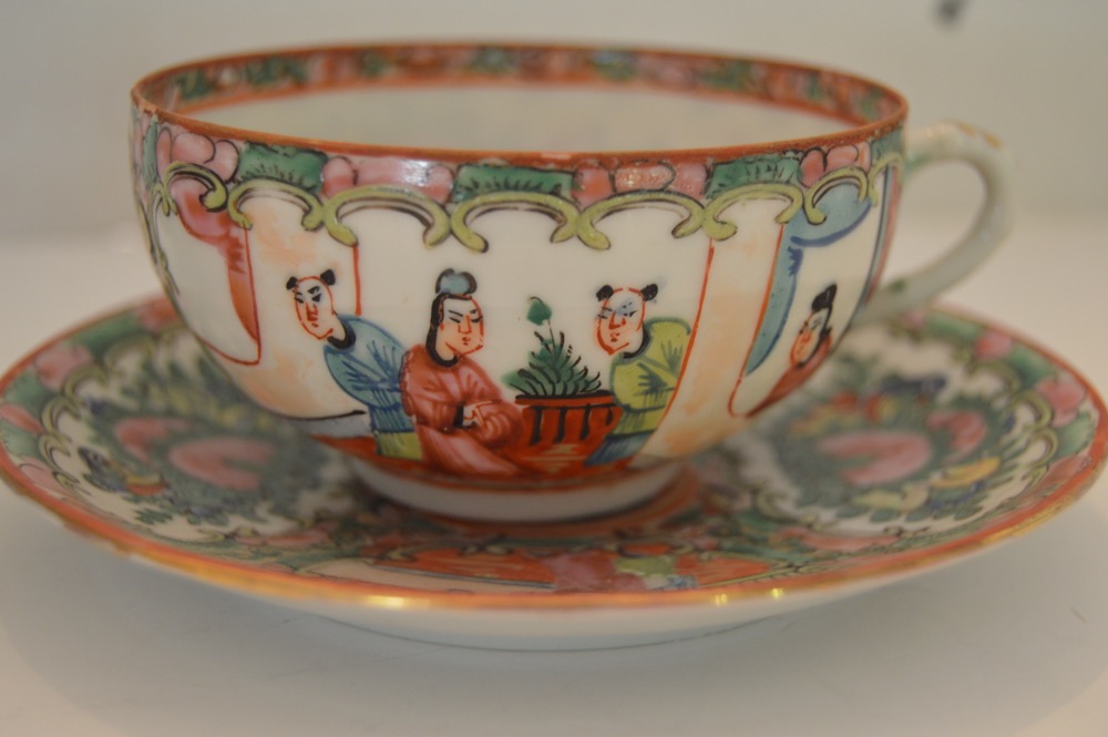 Vintage Chinese Rose Medallion Teacups and Saucers