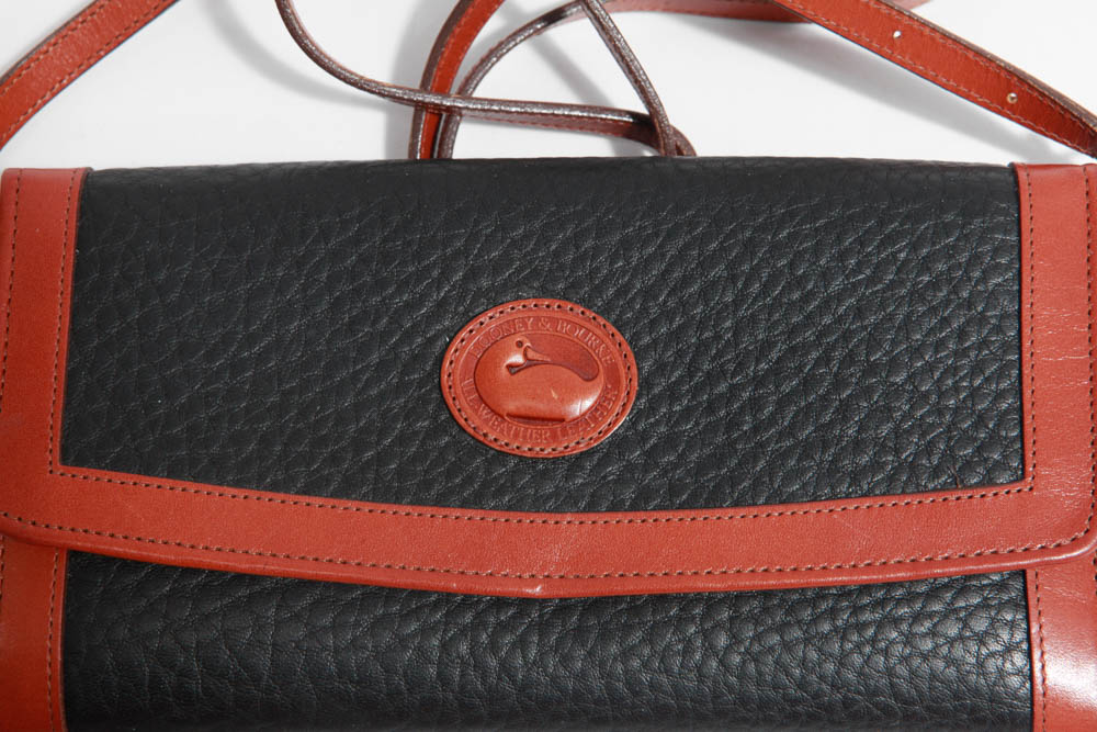 Vintage Dooney & Bourke All Weather Leather Wallet Purse