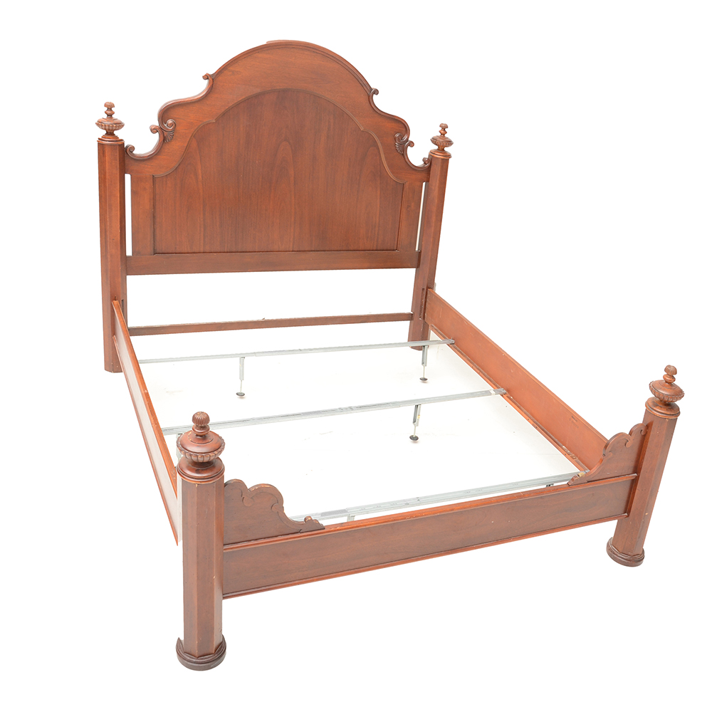 Lexington Furniture King Size Plantation Bed