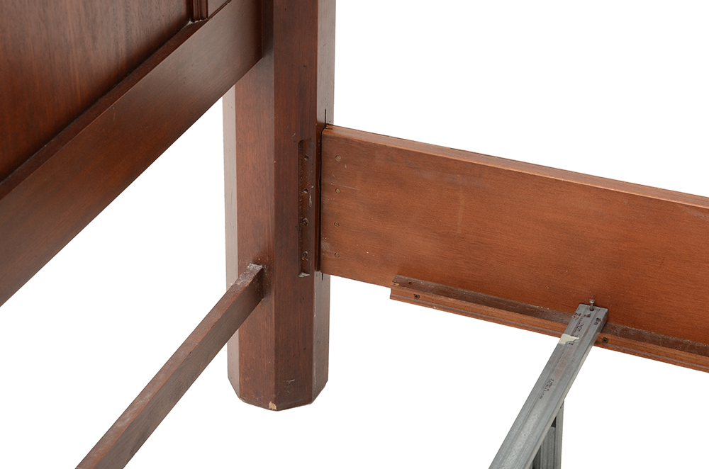 Lexington Furniture King Size Plantation Bed