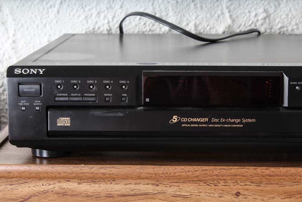 Vintage Ultralinear Speakers, Sony Stereo Set and Bookshelf