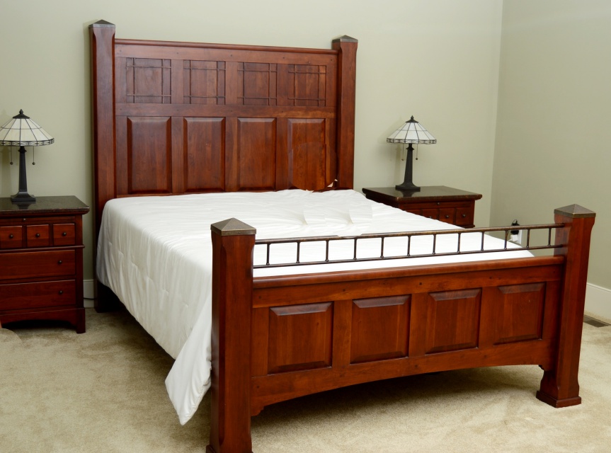 Lexington Arts and Crafts Collection Bed Frame and Nightstands