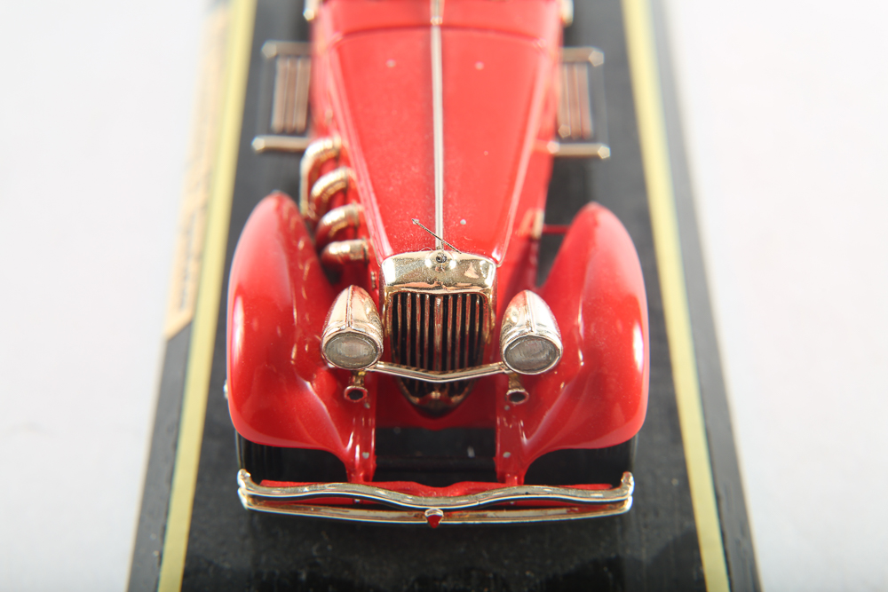 Bonham and Schwartz 1933 Duesenberg SJ Speedster Die  Cast Car 1/43