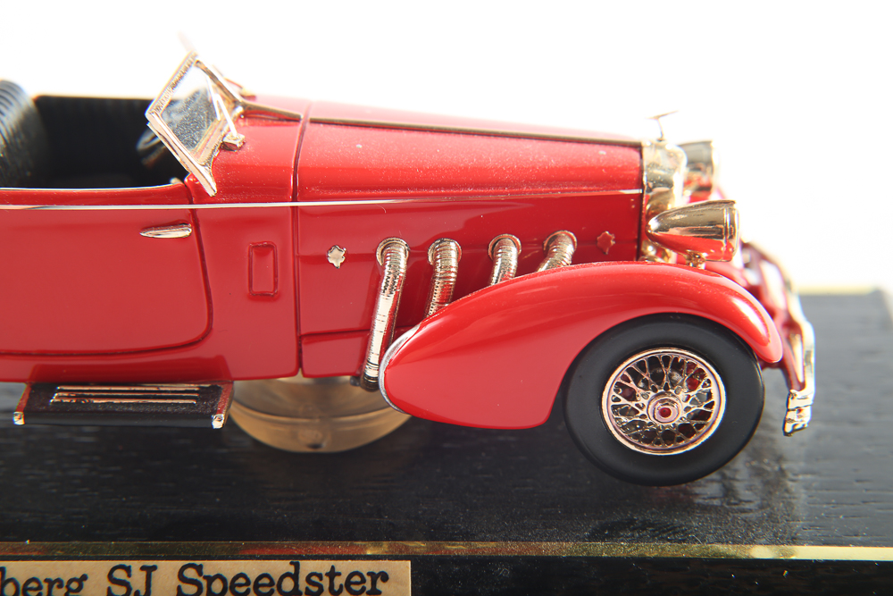 Bonham and Schwartz 1933 Duesenberg SJ Speedster Die  Cast Car 1/43
