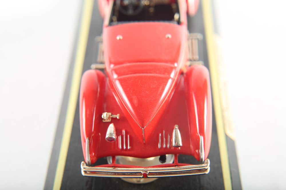 Bonham and Schwartz 1933 Duesenberg SJ Speedster Die  Cast Car 1/43