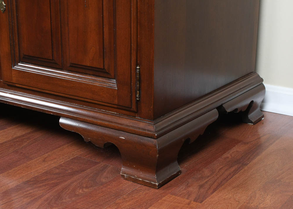 Mahogany Breakfront China Cabinet