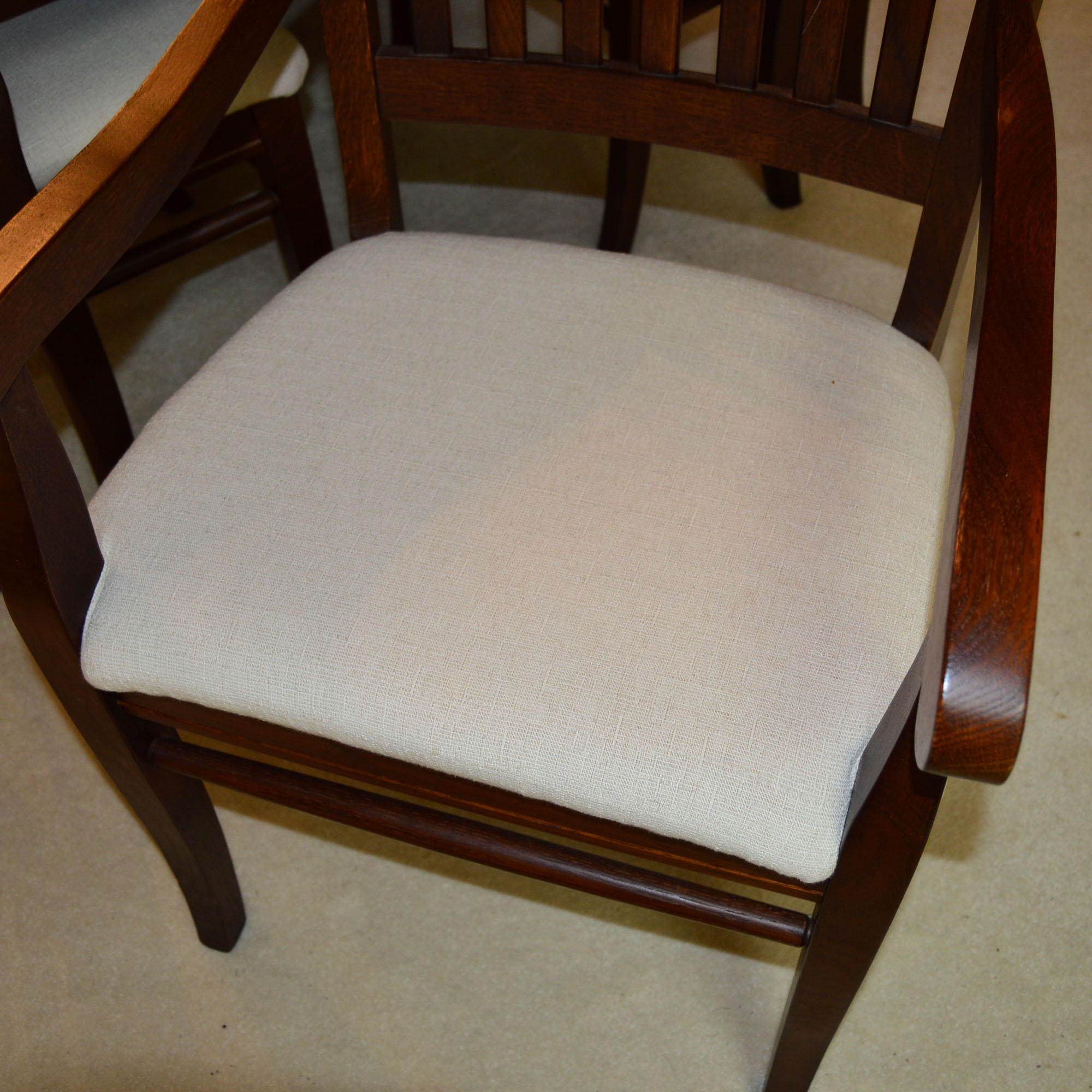 Arhaus Mission Style Dining Table And Chairs