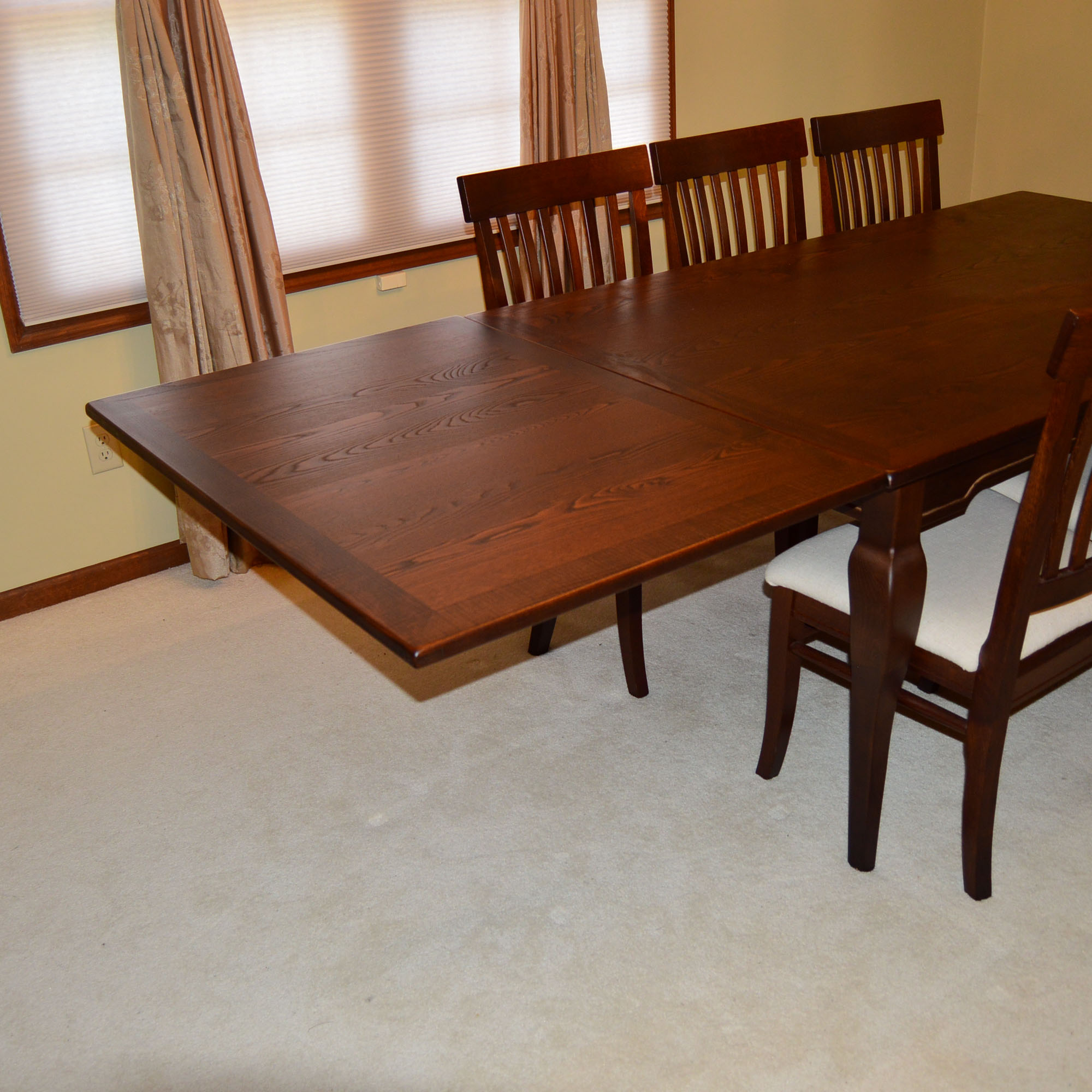 Arhaus Mission Style Dining Table And Chairs