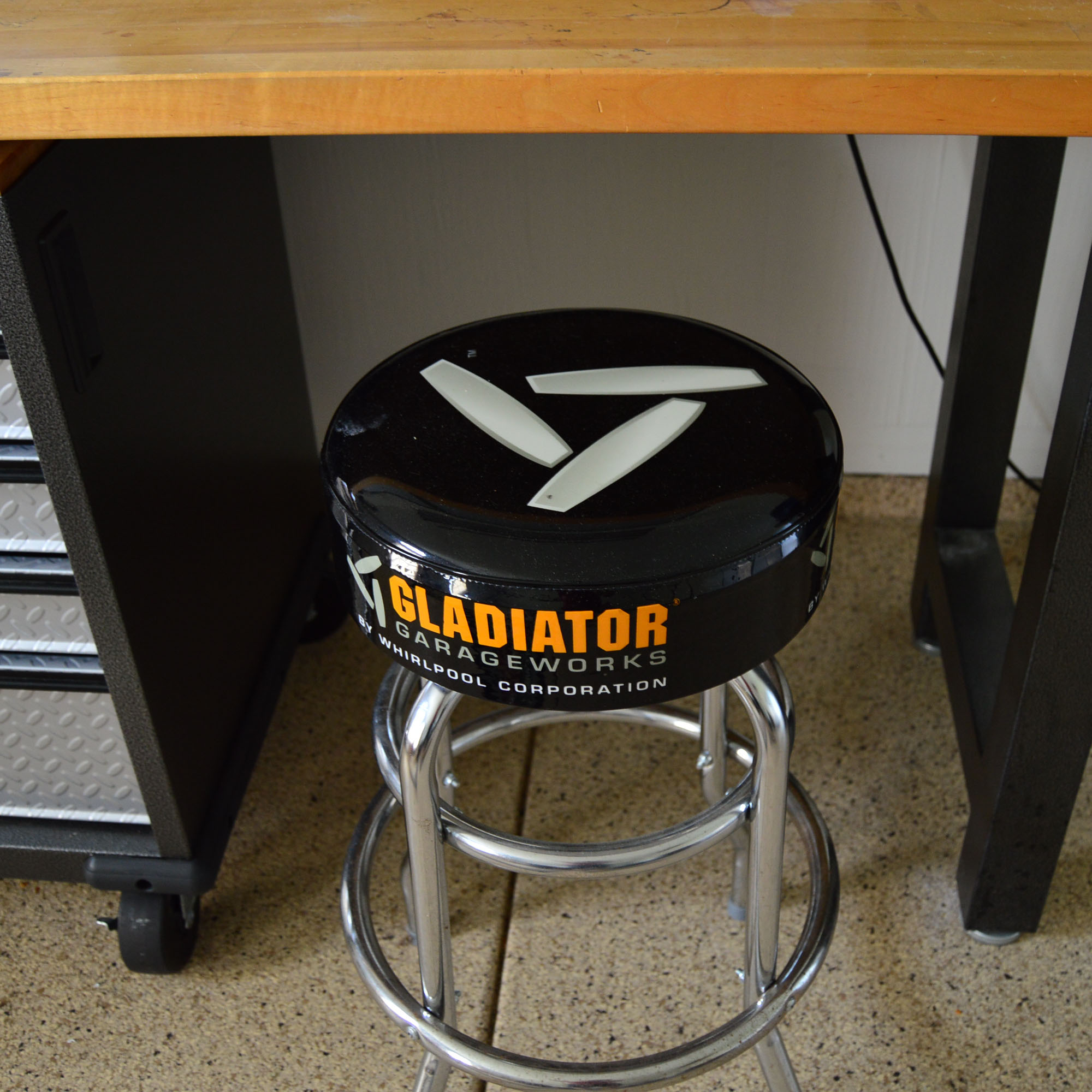 Gladiator Work Table And Chest