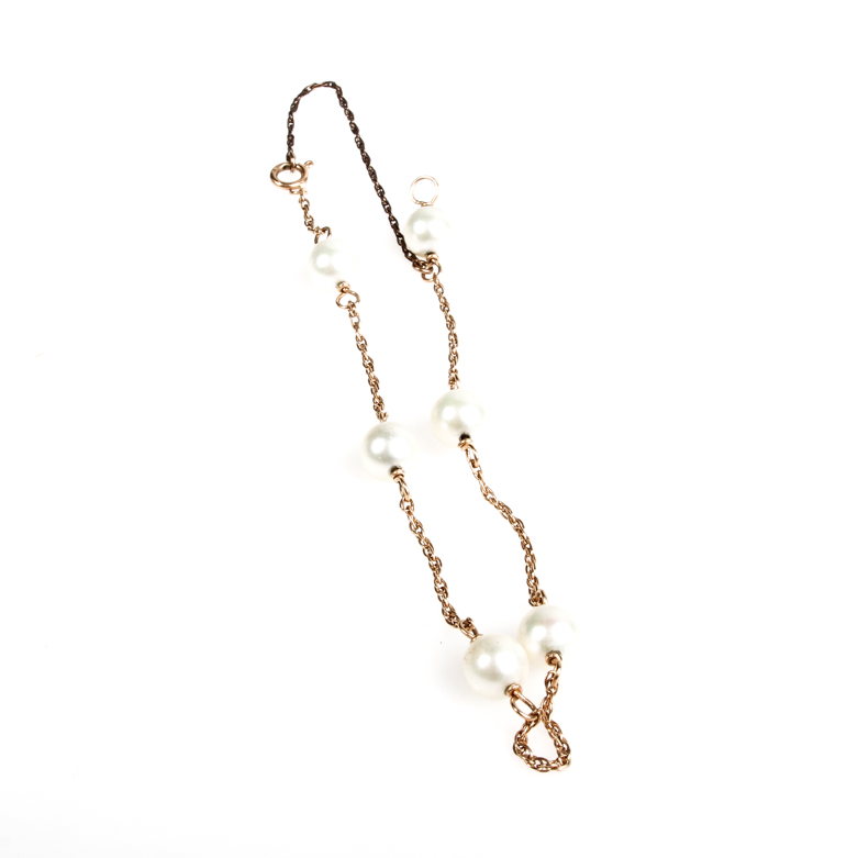 14K Yellow Gold and Pearl Bracelet