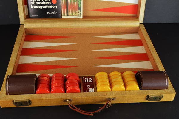 Vintage Crisloid Acrylic Backgammon Set