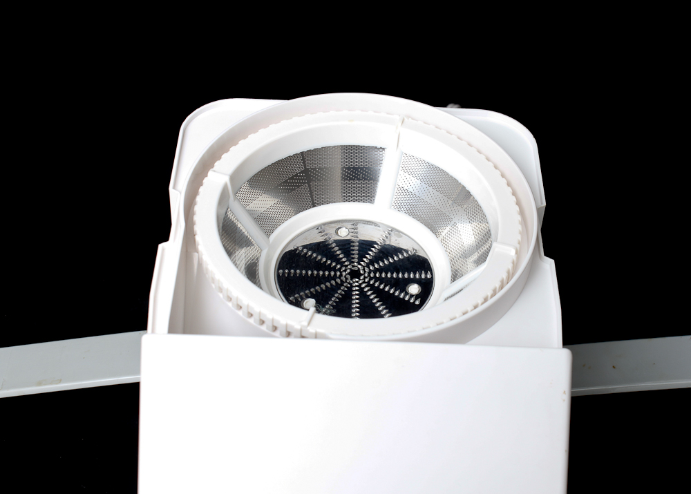 Food Processor and Vintage Baking Dishes