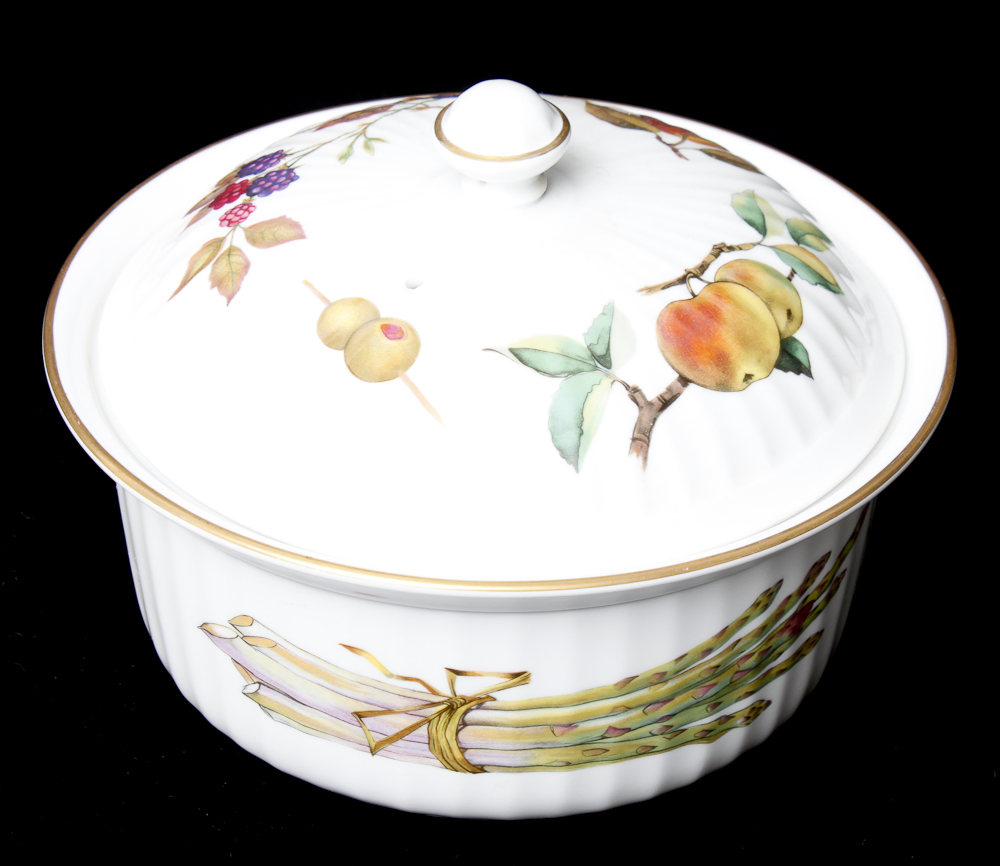 Food Processor and Vintage Baking Dishes