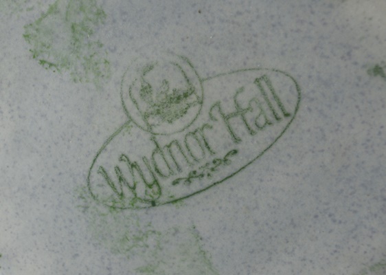 Wydnar Hall Pottery Bramble Covered Dish