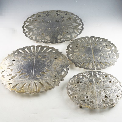 Lunt and Wallace Silver Plated Trivets