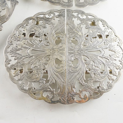 Lunt and Wallace Silver Plated Trivets