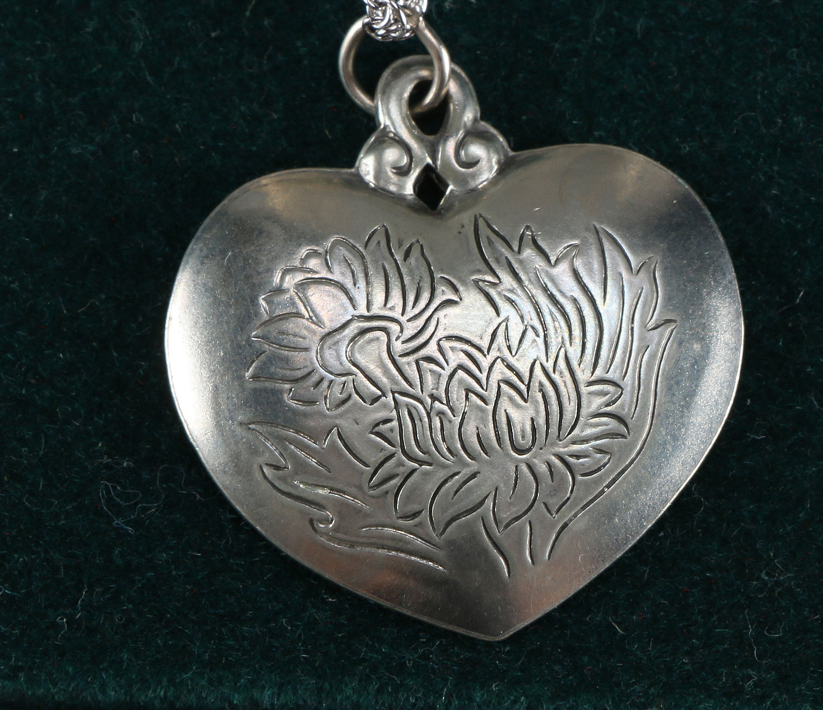 Silver Tone Assorted Jewelry