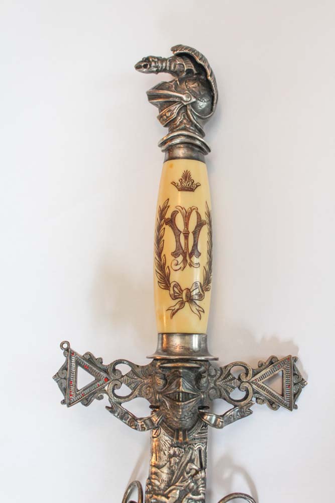 Antique Masonic Knights Templar Sword
