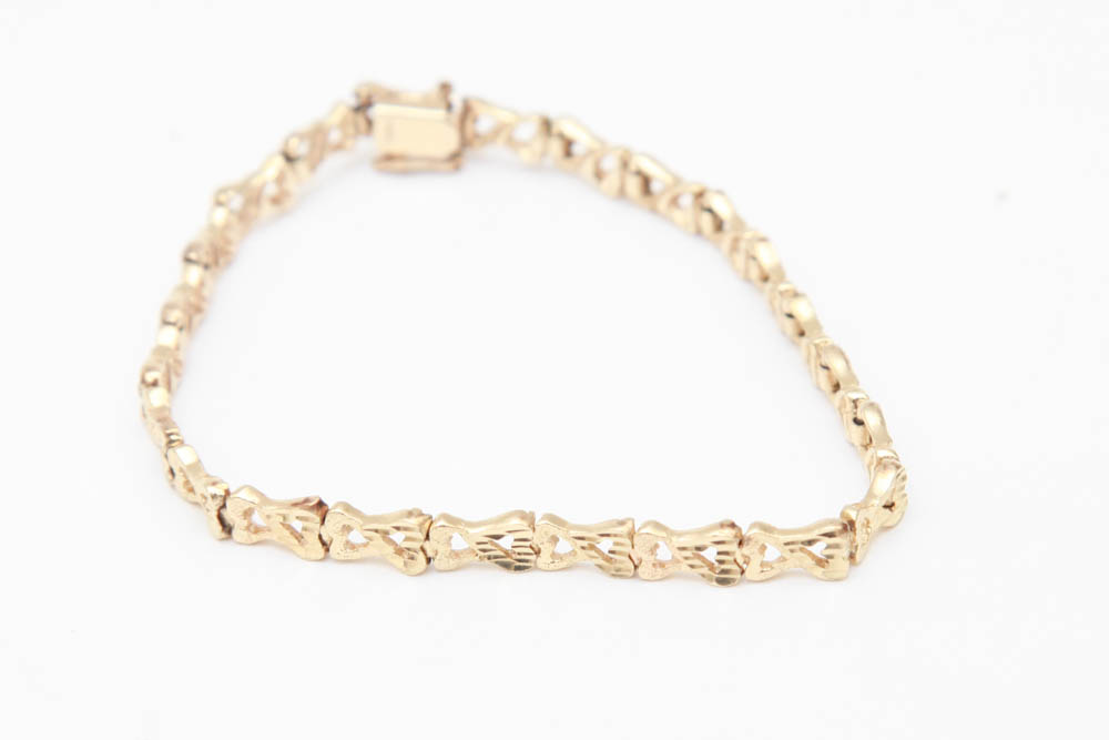 14K Yellow Gold Die-Cut Heart Link Bracelet