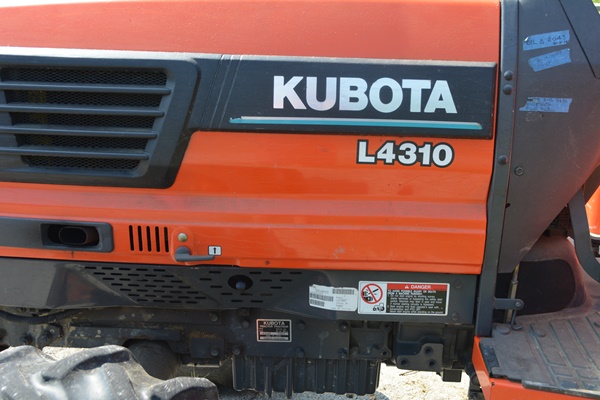 Kubota Compact Utility Tractor L4310HST