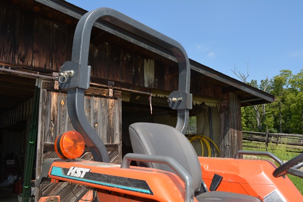 Kubota Compact Utility Tractor L4310HST