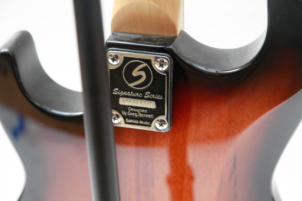 Tobacco Sunburst Samick Greg Bennett Malibu Series: MB1 Electric Guitar