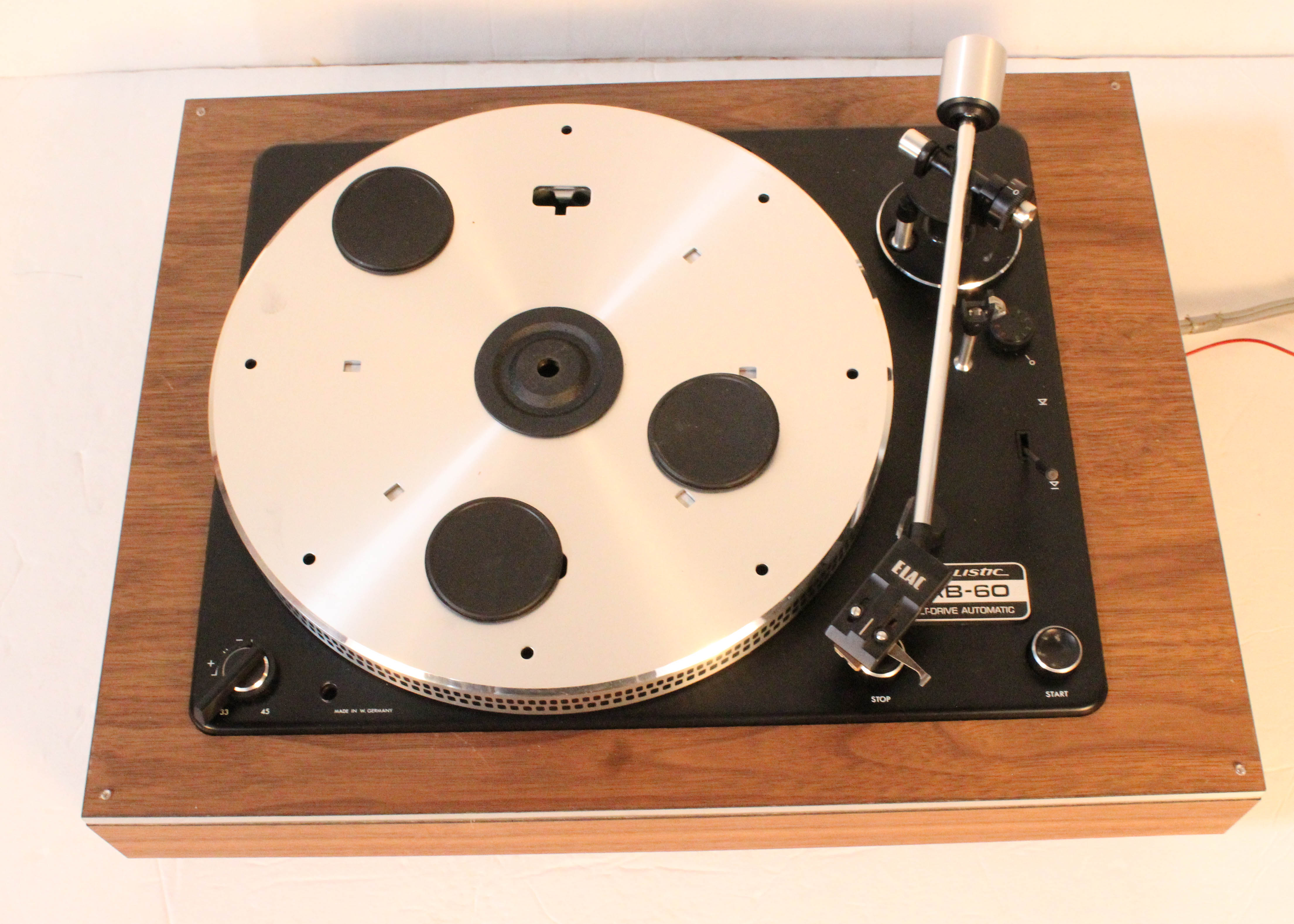 Vintage Realistic LAB-60 Turntable