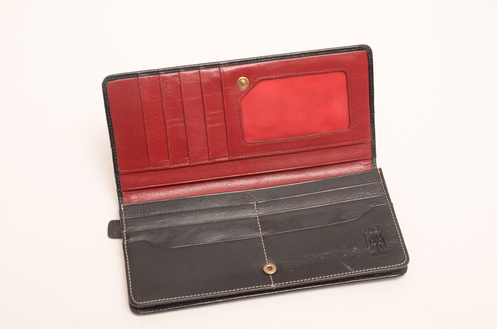 Leather Tusk Wallet and Change Purse