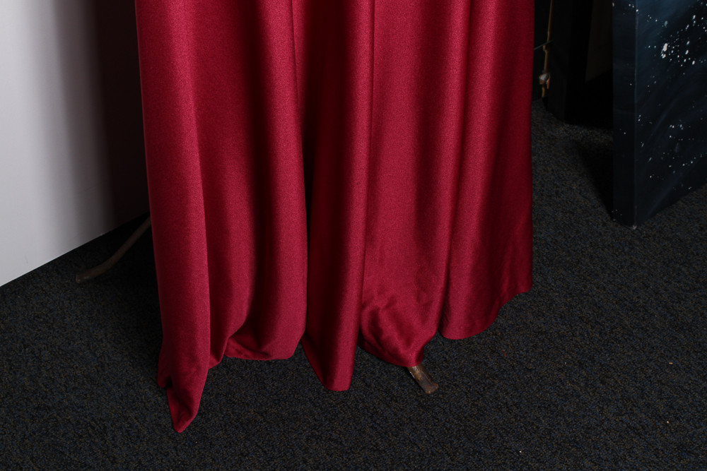 Women's Vintage Gowns and Dresses