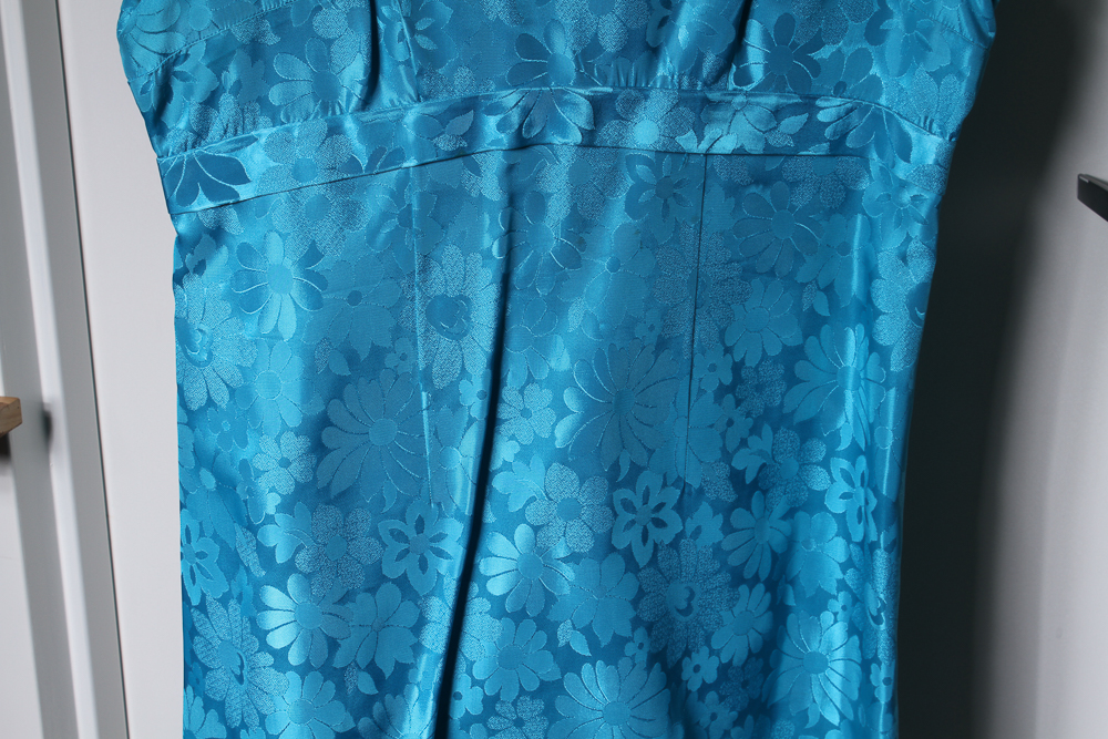 Women's Vintage Gowns and Dresses