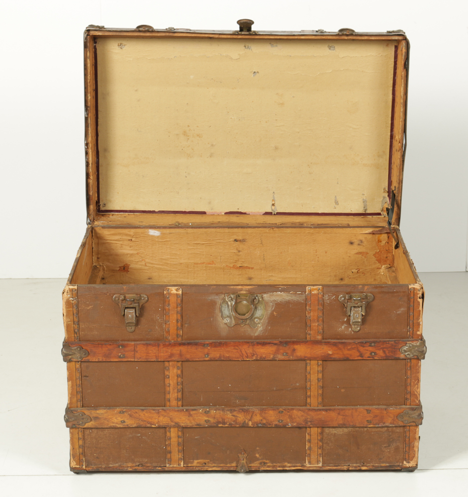 VIntage Trunk
