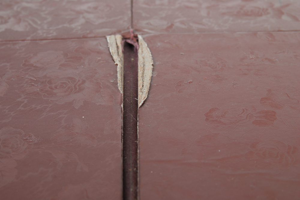 American Black Walnut Henkel-Harris Drop-Leaf Dining Table