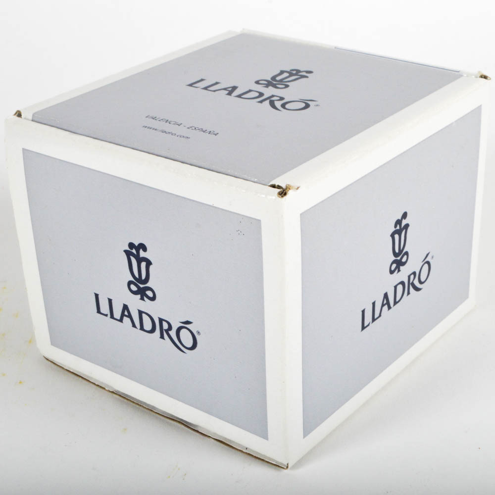 Lladró "Cat And Mouse" Figurine in Box