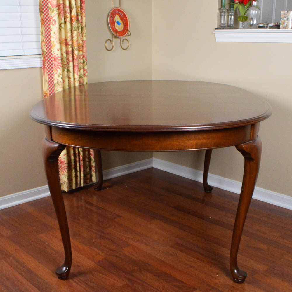 Oval Mahogany Dining Table