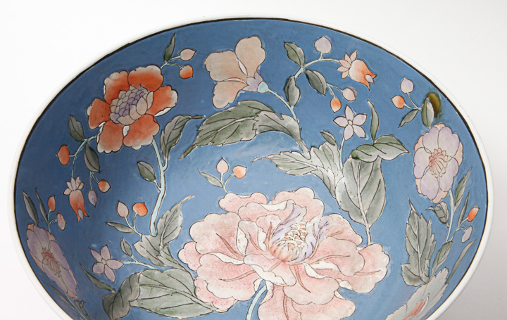 Vintage Chinese Decorative Bowl