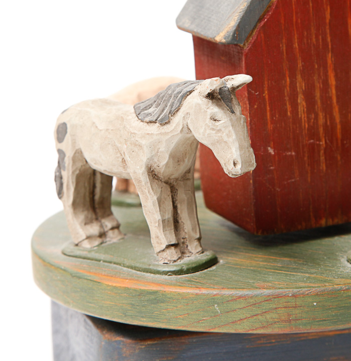 Assortment of Children's Decor