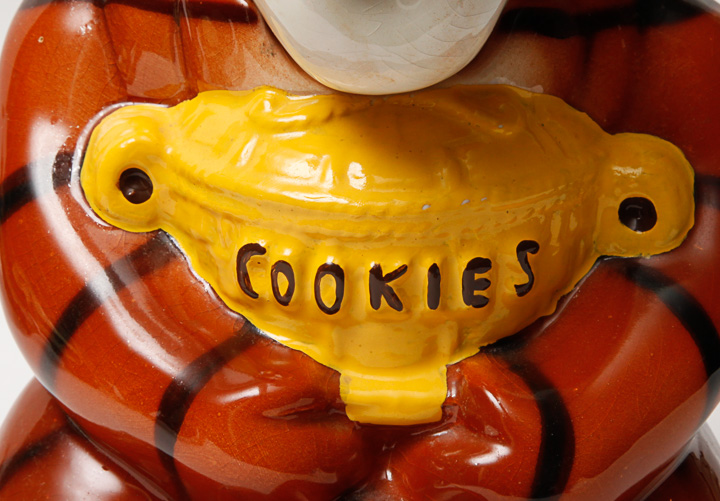 Assortment of Children's Decor