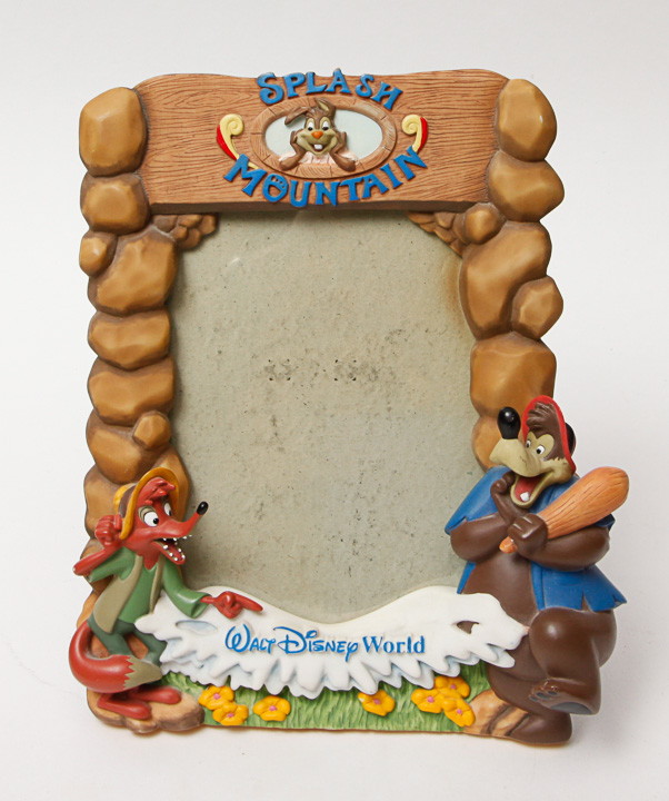 Assortment of Children's Decor