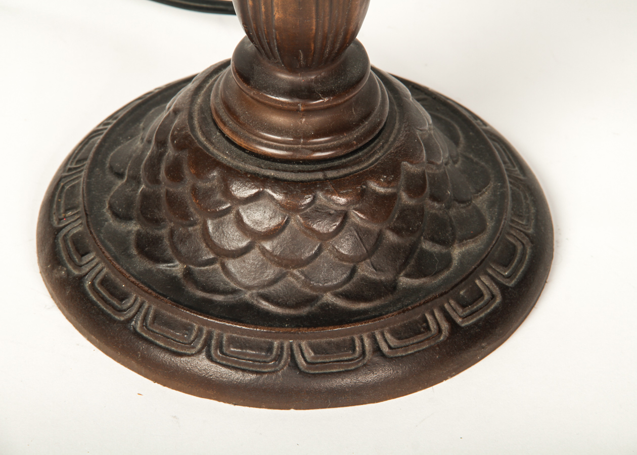 Tiffany Style Table Lamp