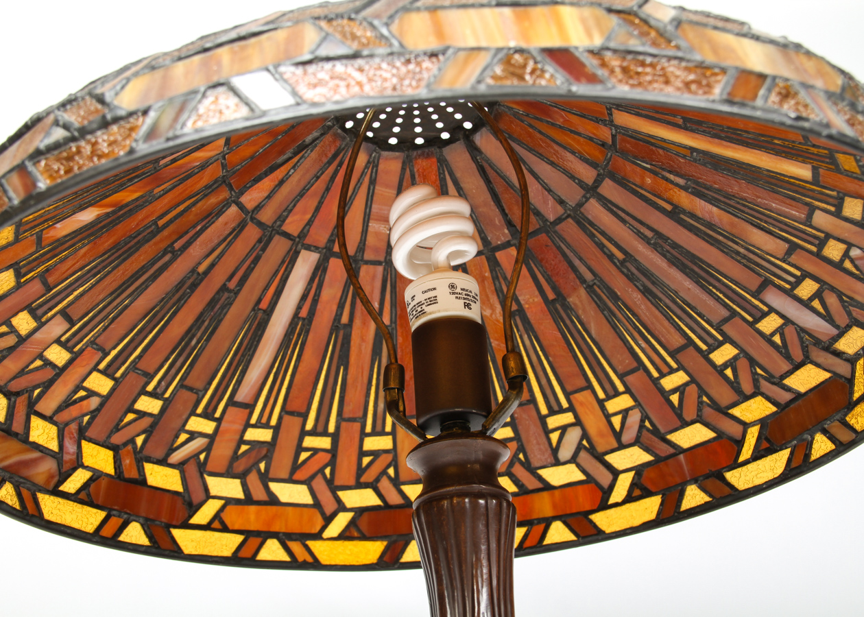 Tiffany Style Table Lamp