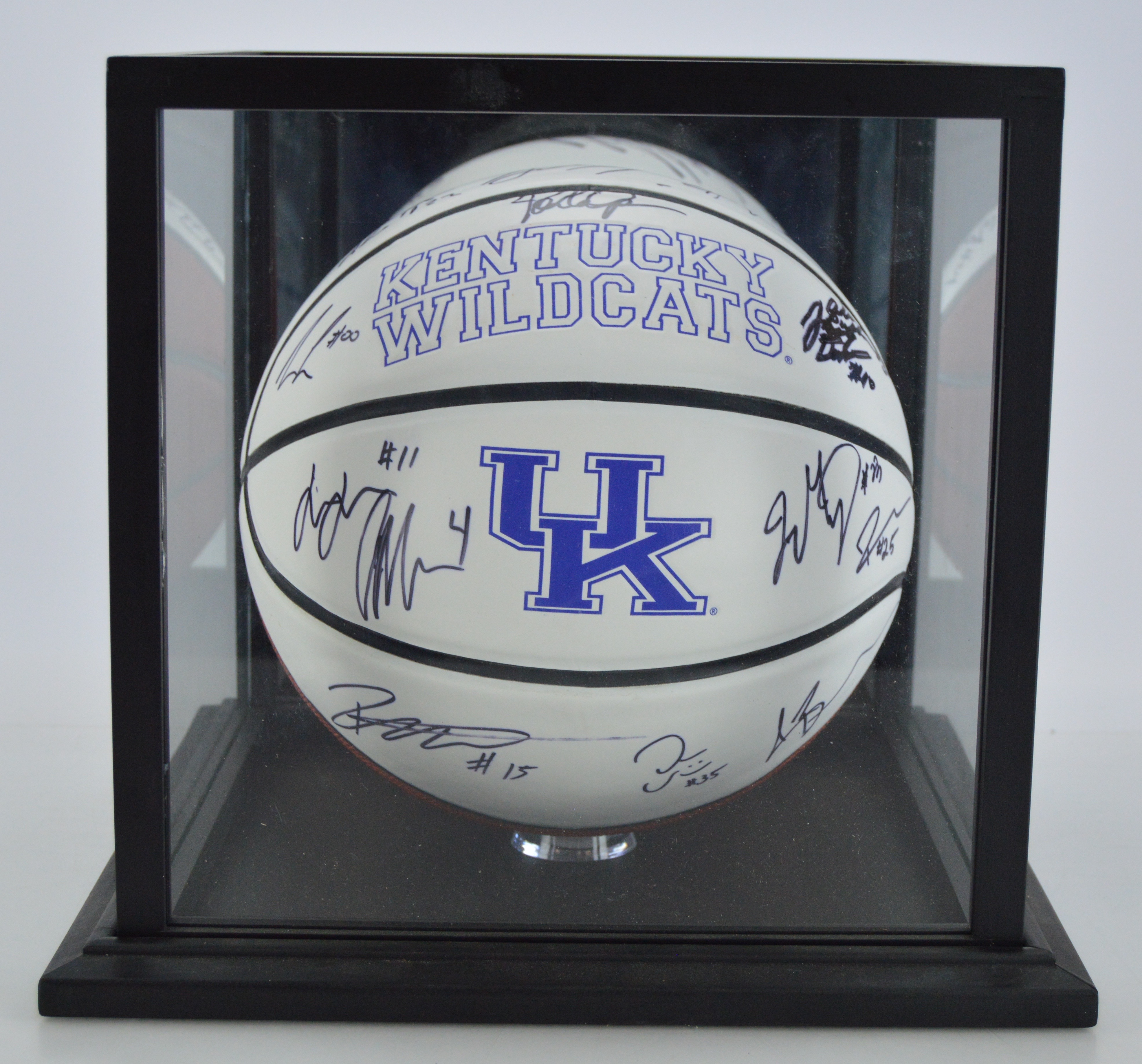 Autographed University of Kentucky Basketball 2015-2016 Team Ball