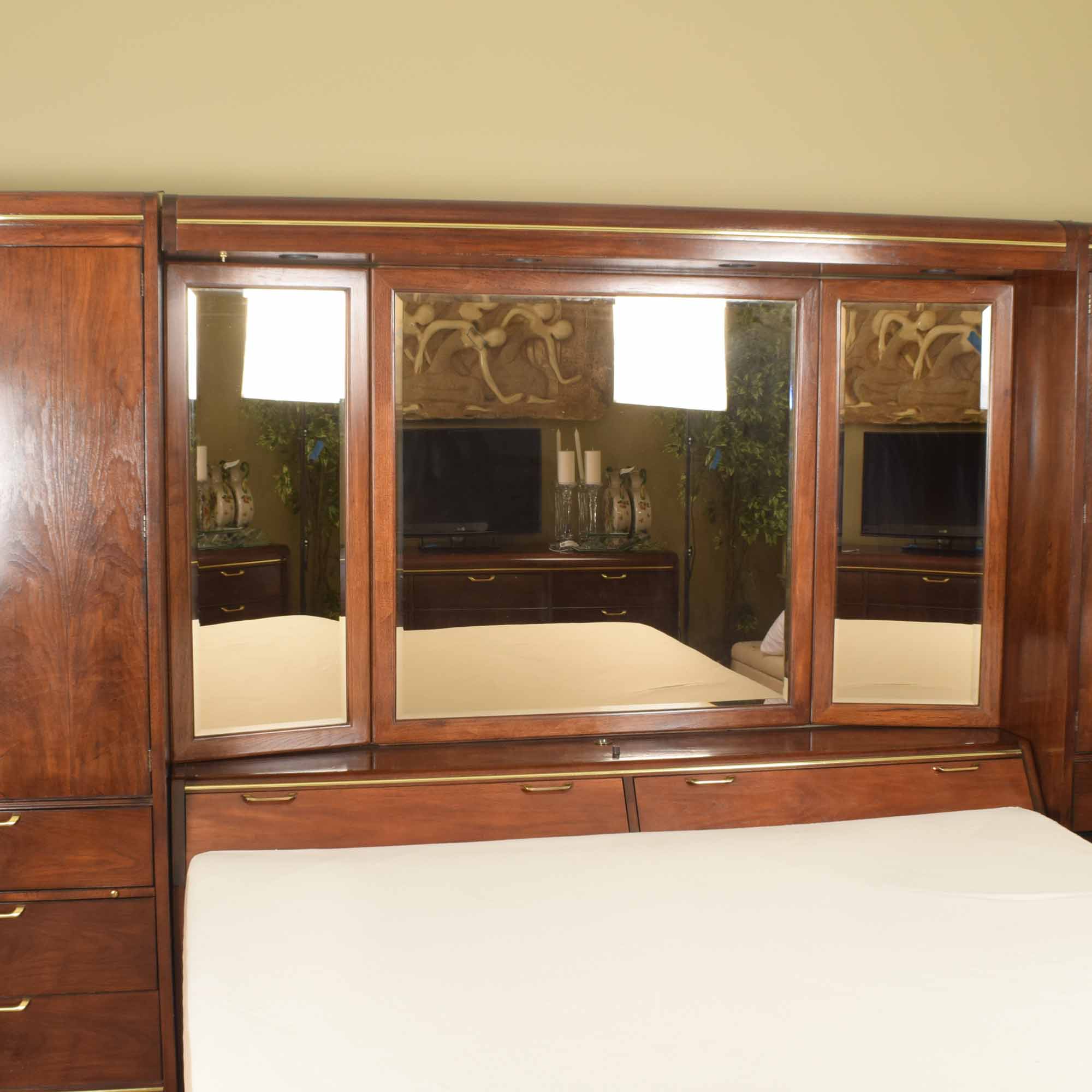 Thomasville King Bedroom Headboard Storage System