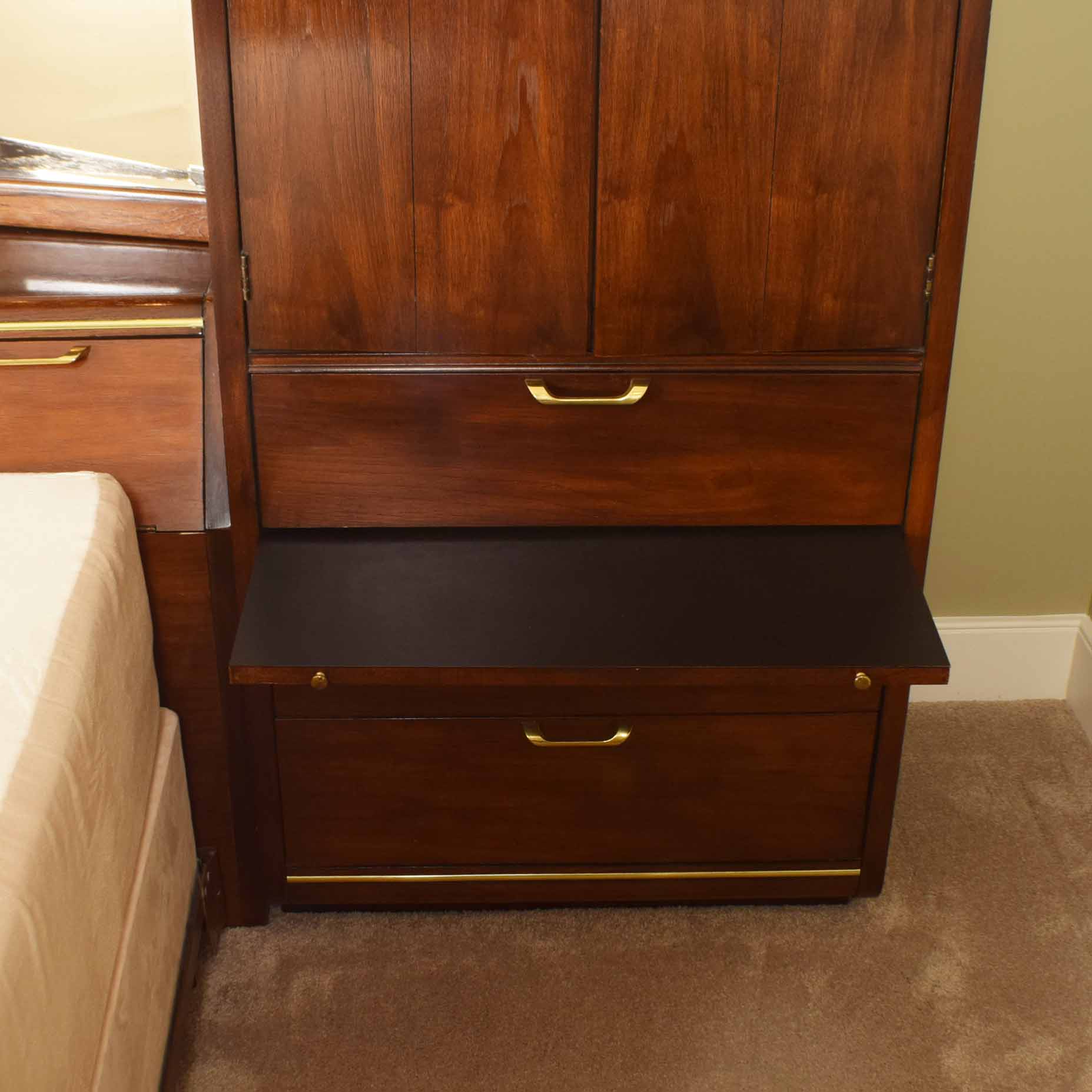 Thomasville King Bedroom Headboard Storage System