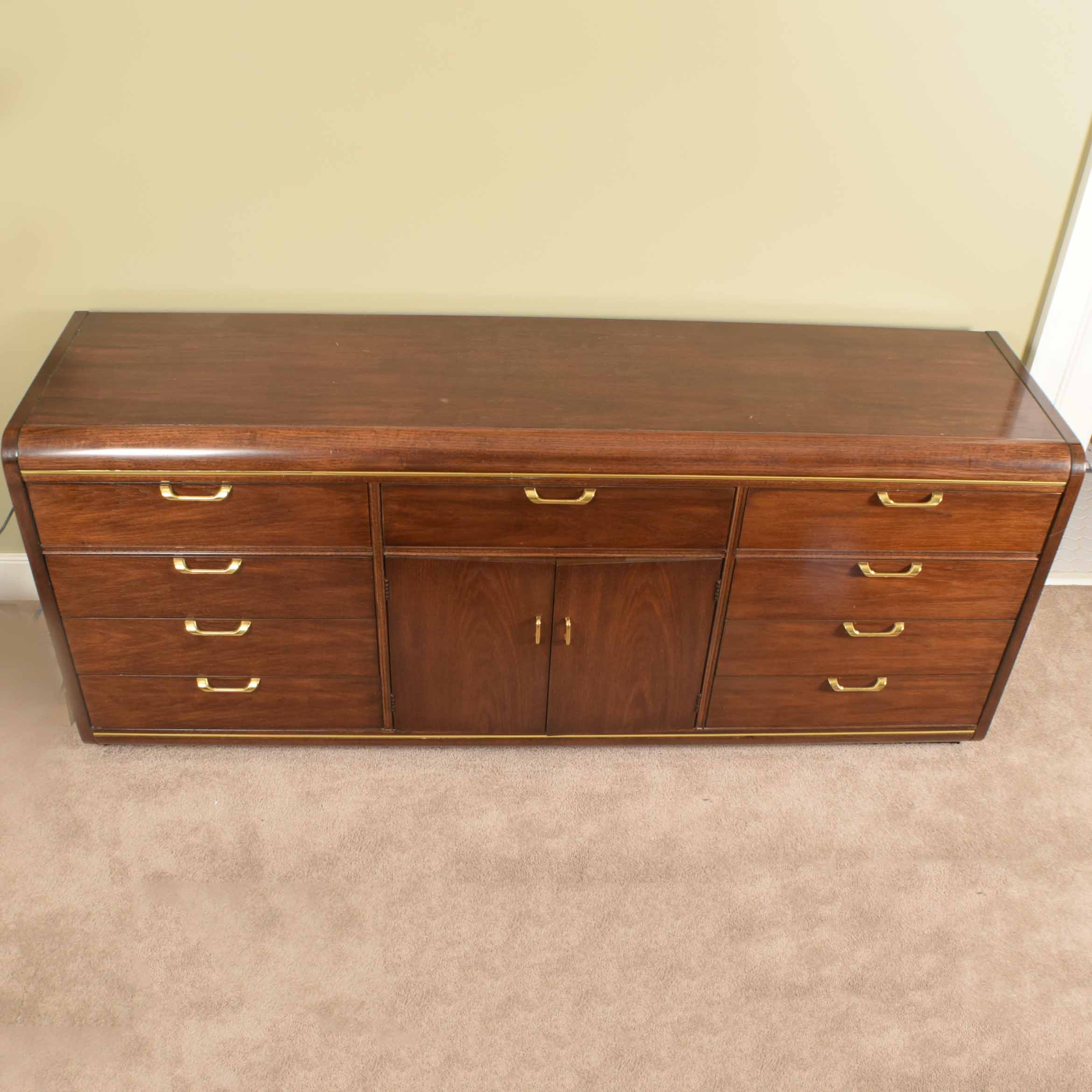 Thomasville Oak Triple Dresser