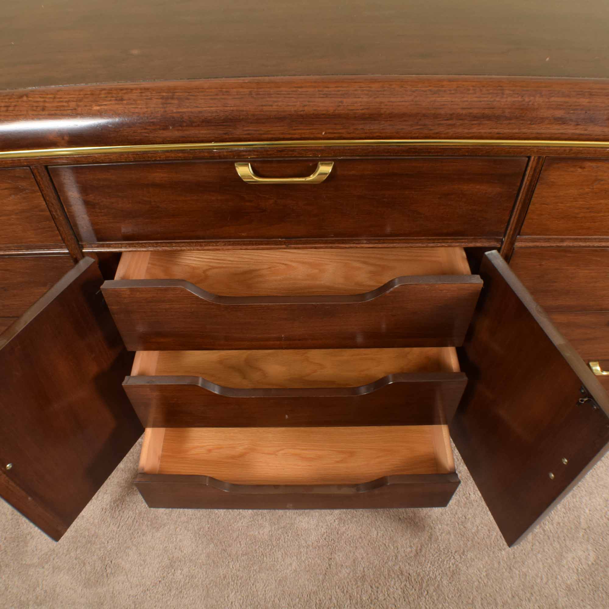 Thomasville Oak Triple Dresser